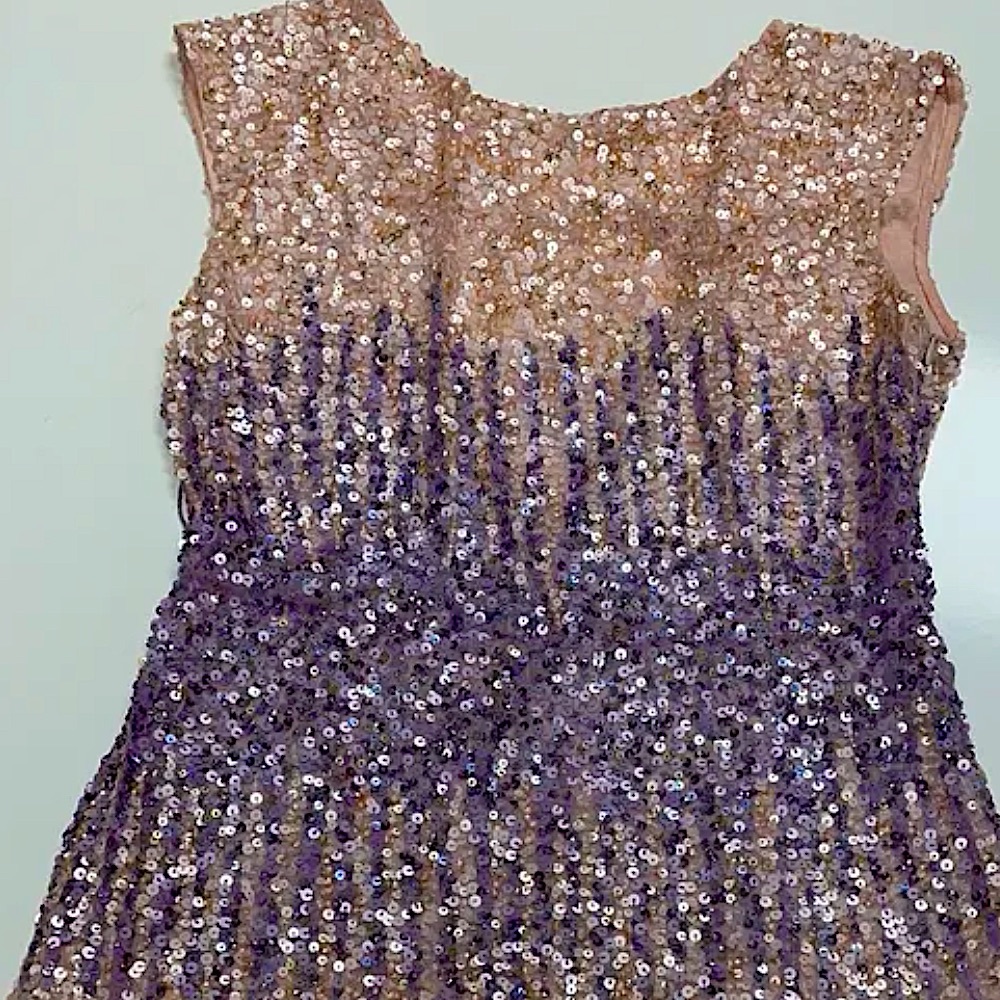 Blumarine dress size 40 Europe, authentic ๐ฏ dress so elegant and beautiful - Picture 8 of 10